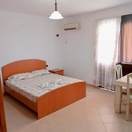 For Rent In Διαμέρισμα Shëngjin