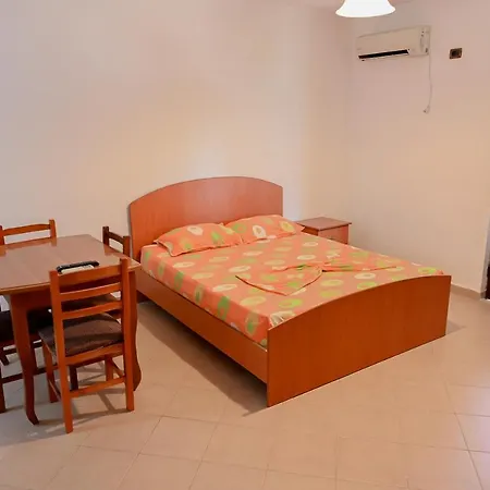 For Rent In Διαμέρισμα *