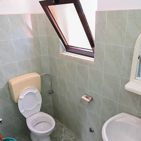 Διαμέρισμα For Rent In